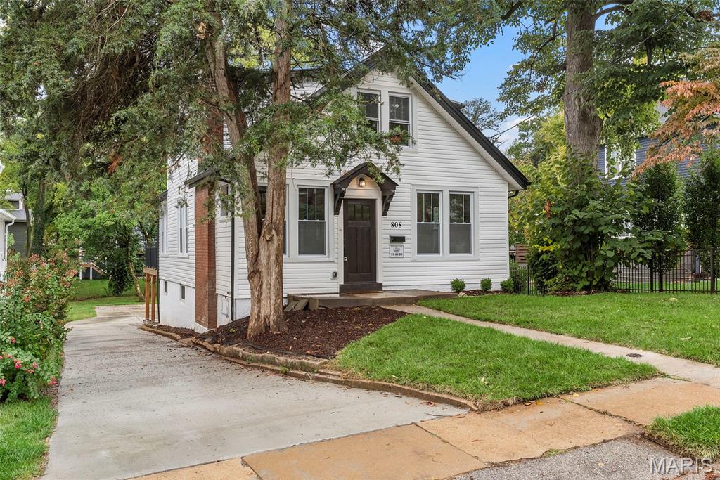 808 Greeley Avenue