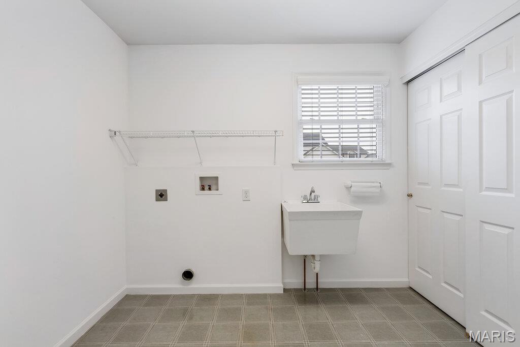 2 Copper Trail Court