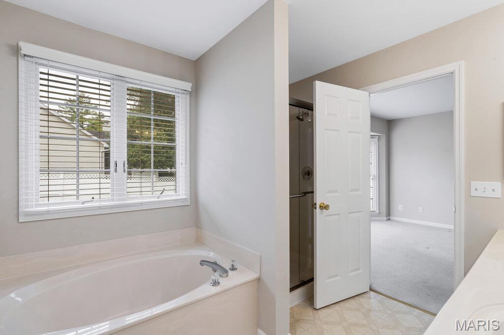 2 Copper Trail Court