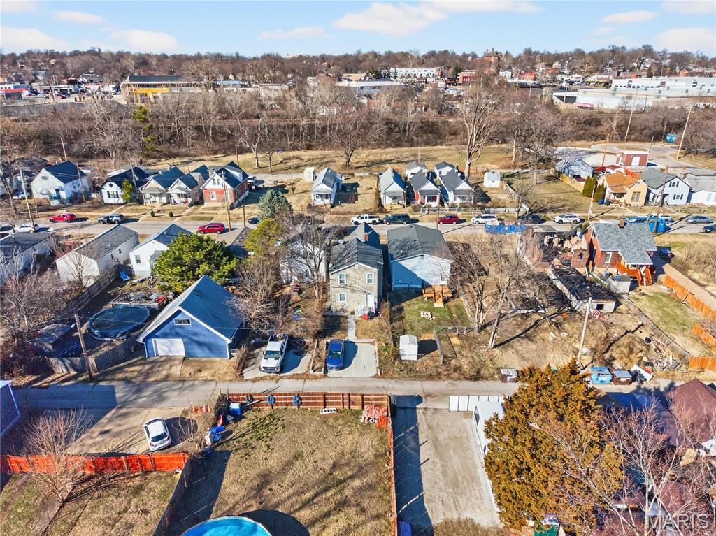 6828 Magnolia Avenue