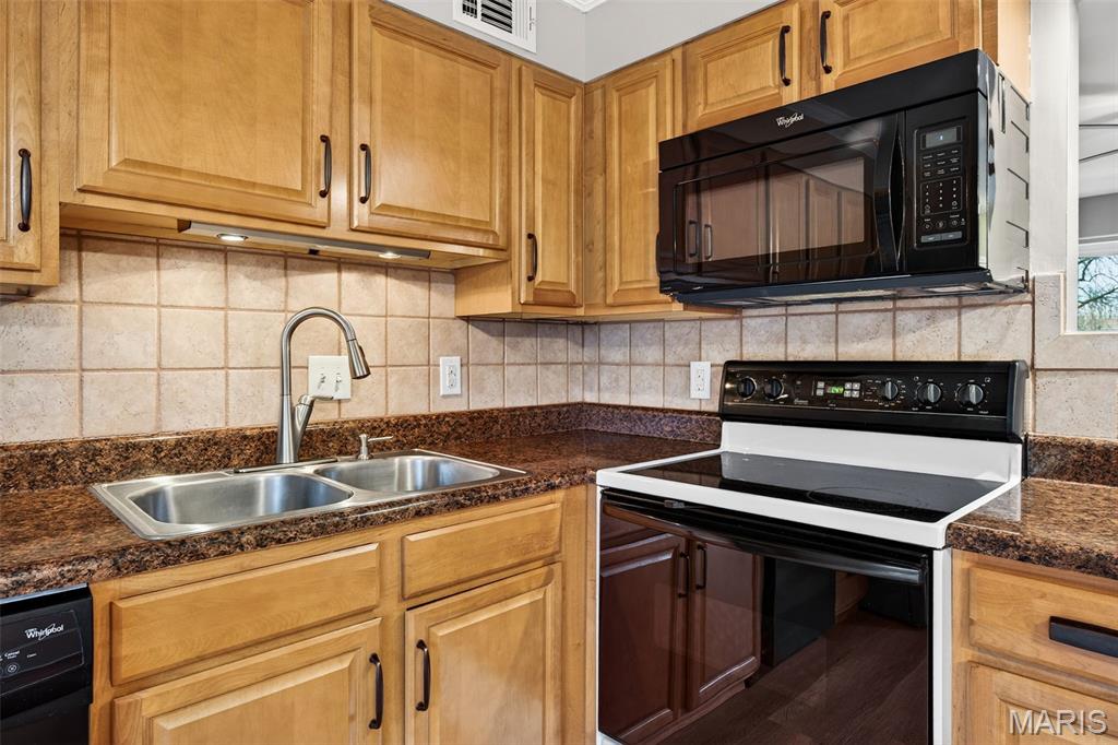 10865 Carroll Wood Way