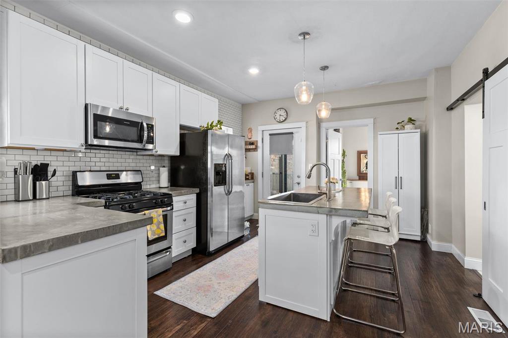 5510 Botanical Avenue