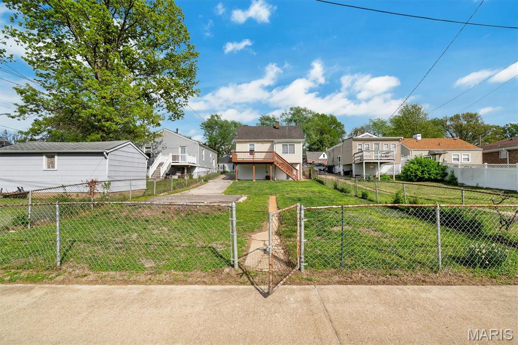 3349 Macklind Avenue