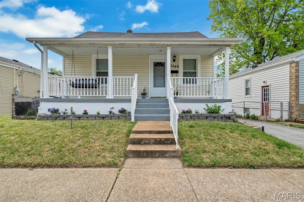 3349 Macklind Avenue