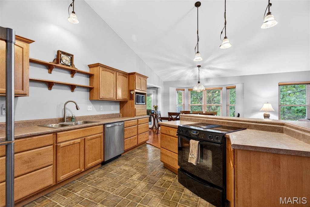 24 Rhett Butler Drive