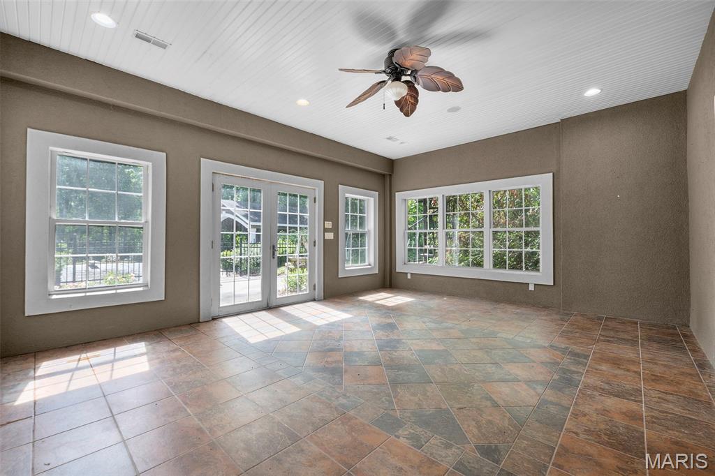 425 Windwood Lake Drive