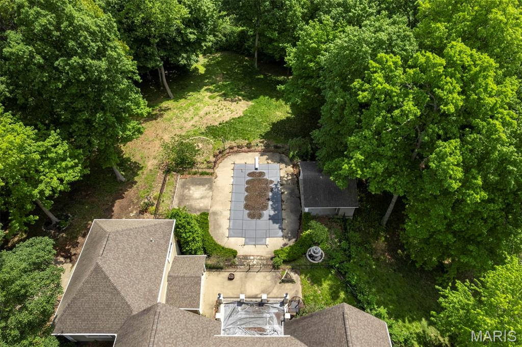 425 Windwood Lake Drive