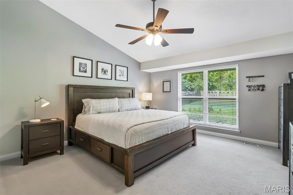 2253 Fairway