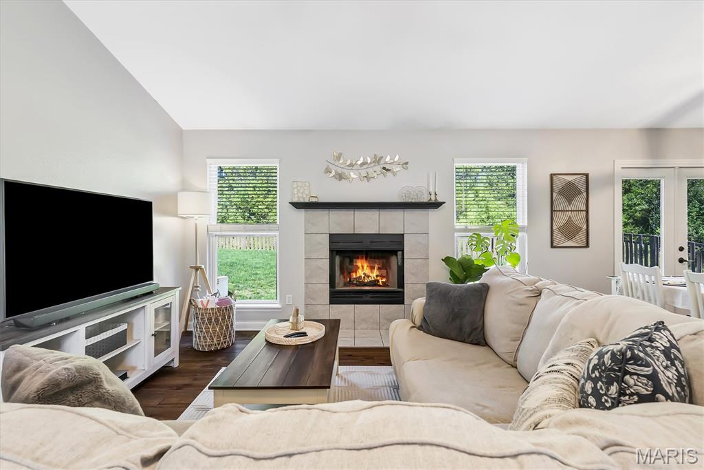 2253 Fairway