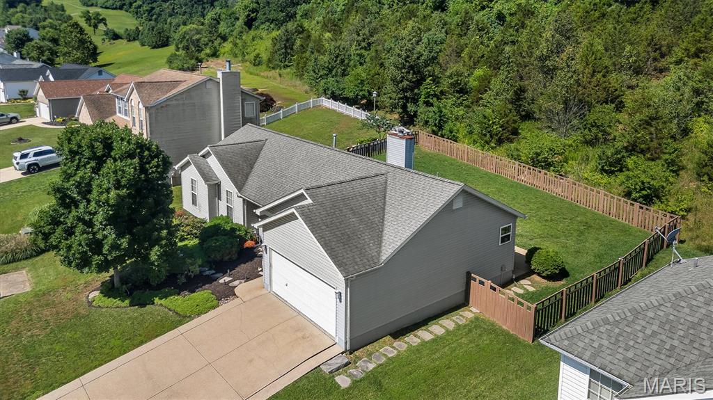 2253 Fairway
