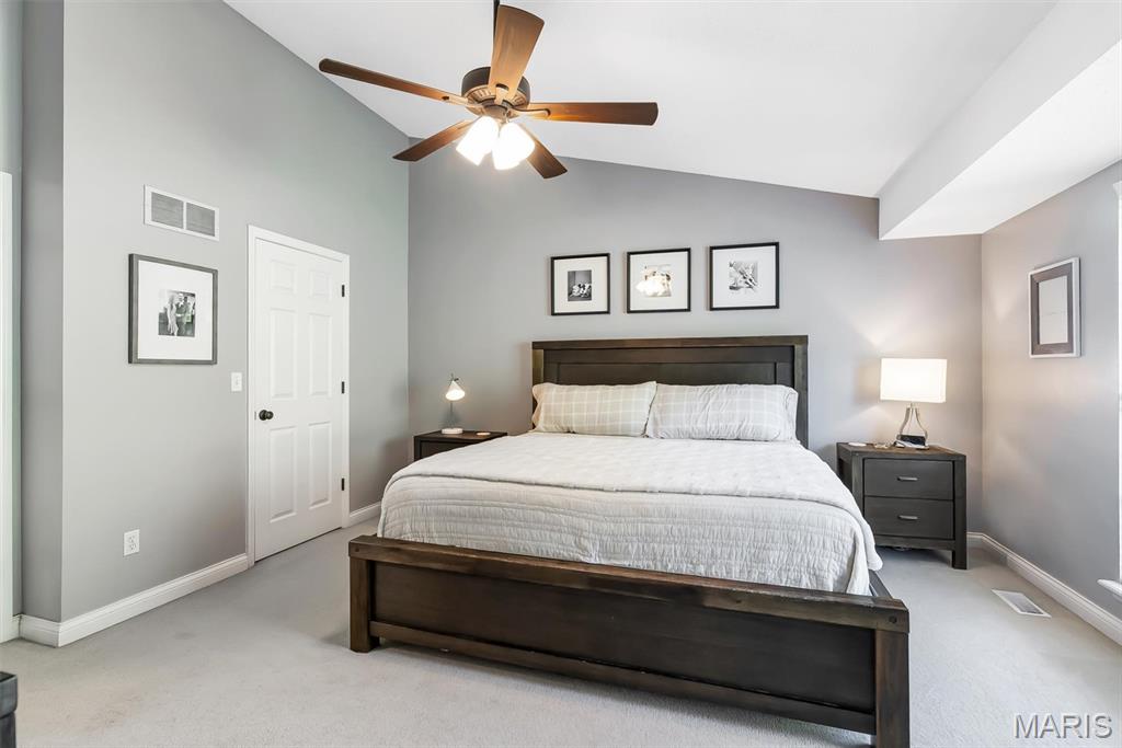 2253 Fairway