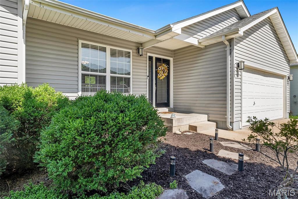 2253 Fairway