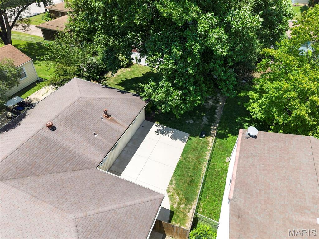 1011 Hawthorn Avenue
