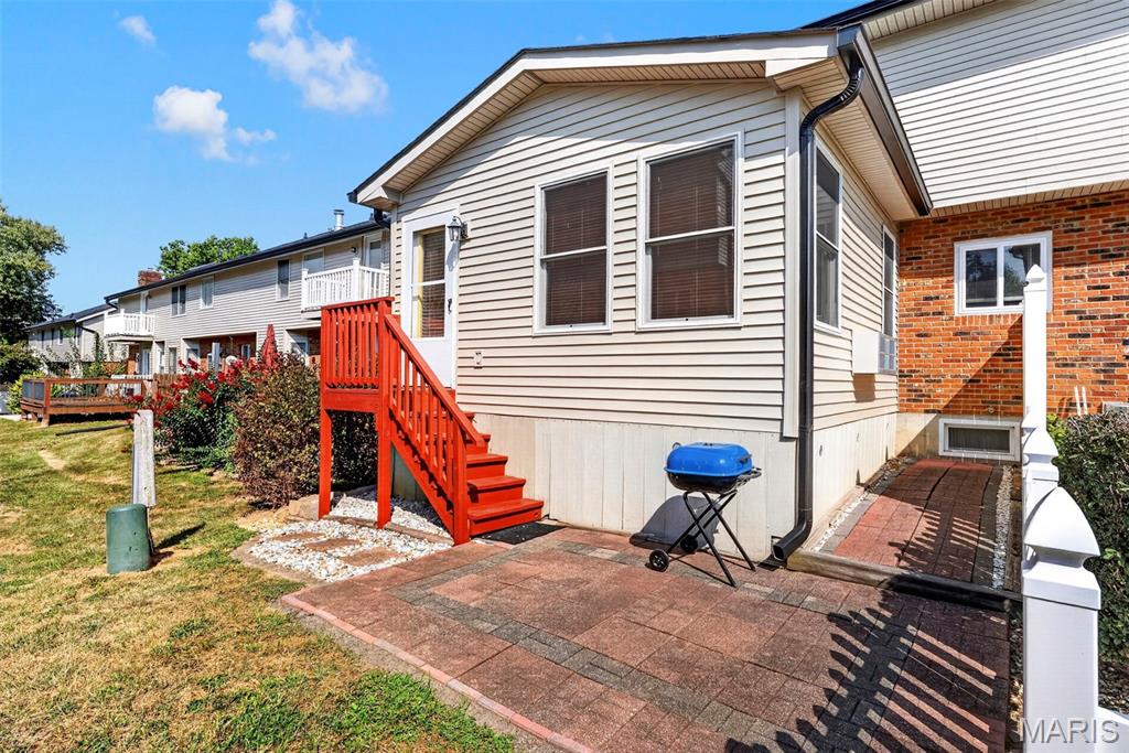 222 Deer Hollow Court Unit: 17