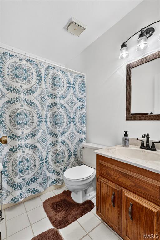 222 Deer Hollow Court Unit: 17