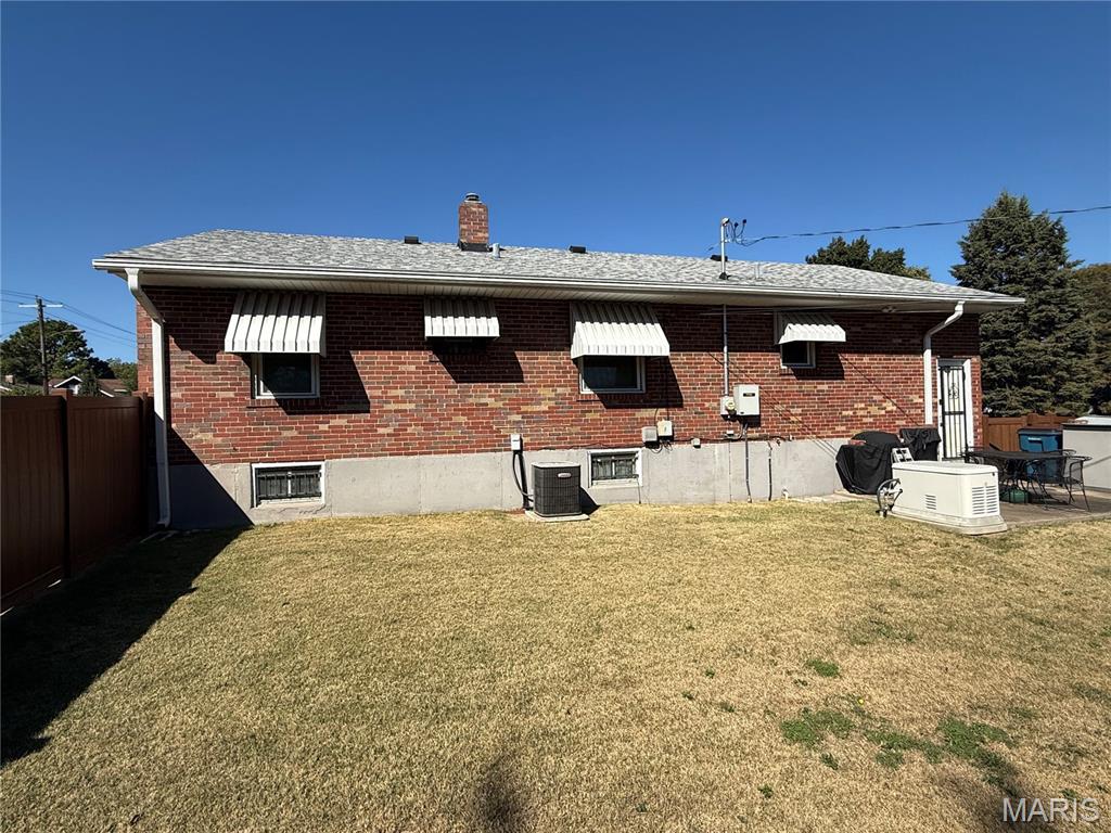 8704 Agate Court