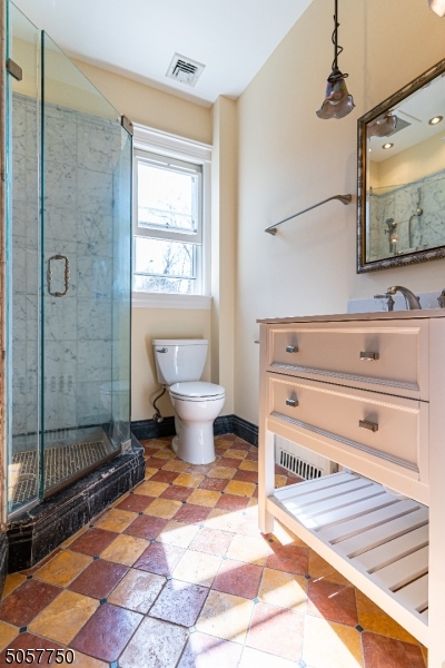 12 Wetmore Ave 1