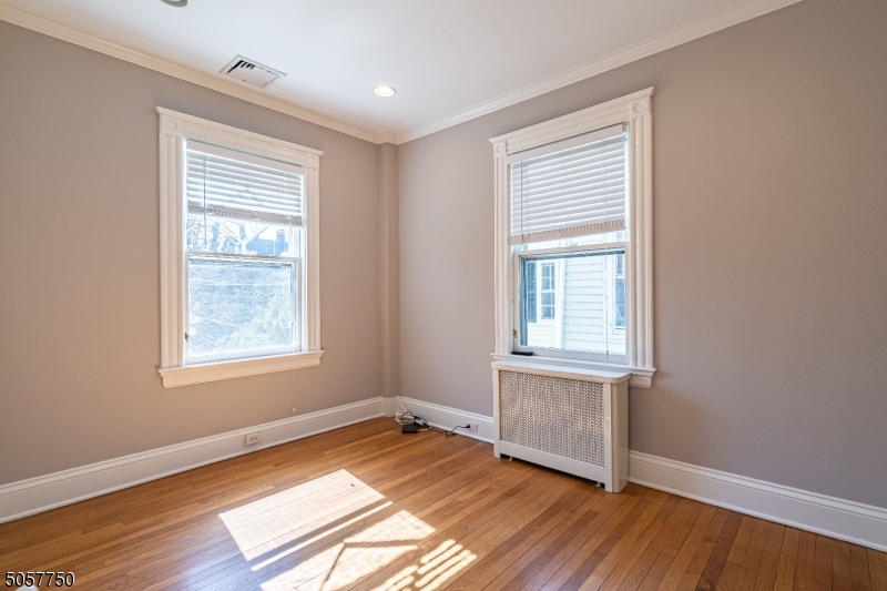 12 Wetmore Ave 1