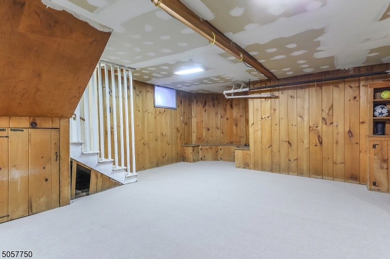 12 Wetmore Ave 1