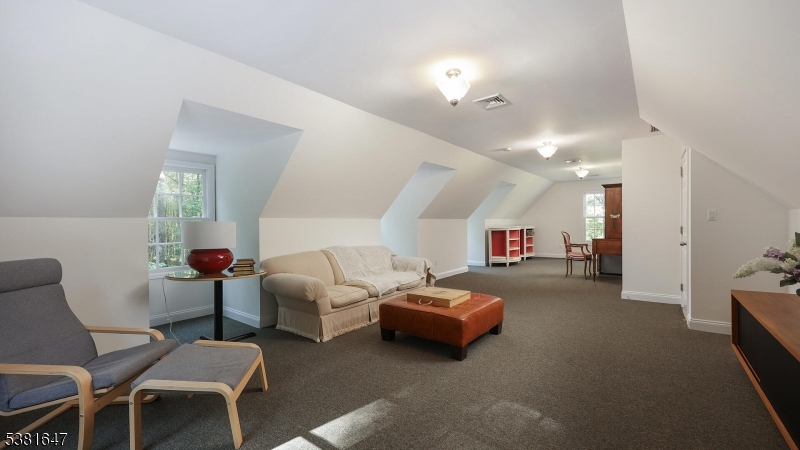 118-2 Dryden Rd