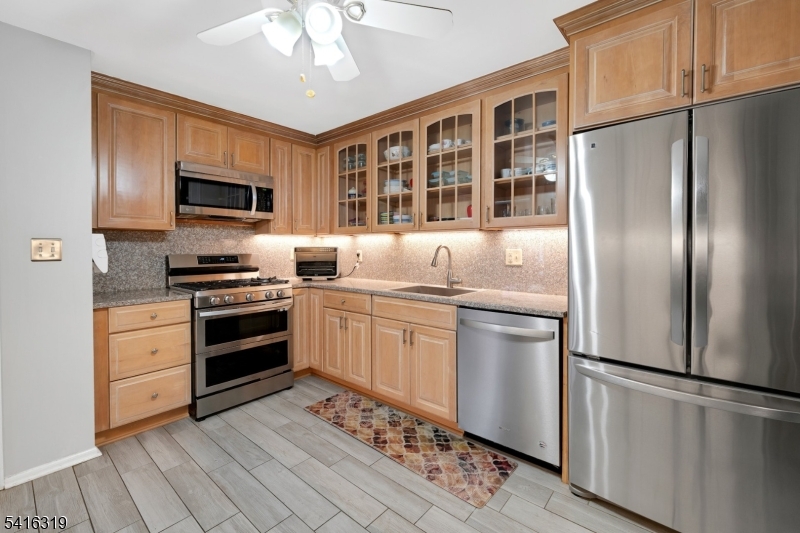 21 Shelley Pl