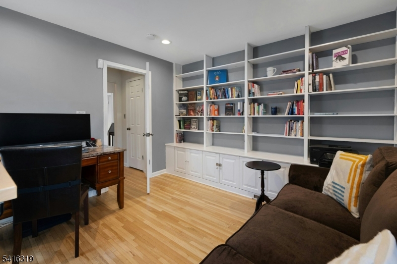 21 Shelley Pl