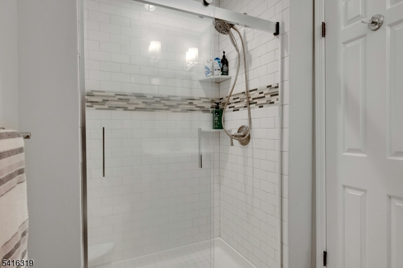 21 Shelley Pl