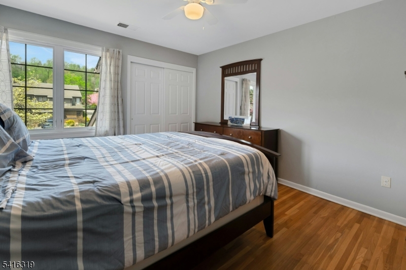 21 Shelley Pl