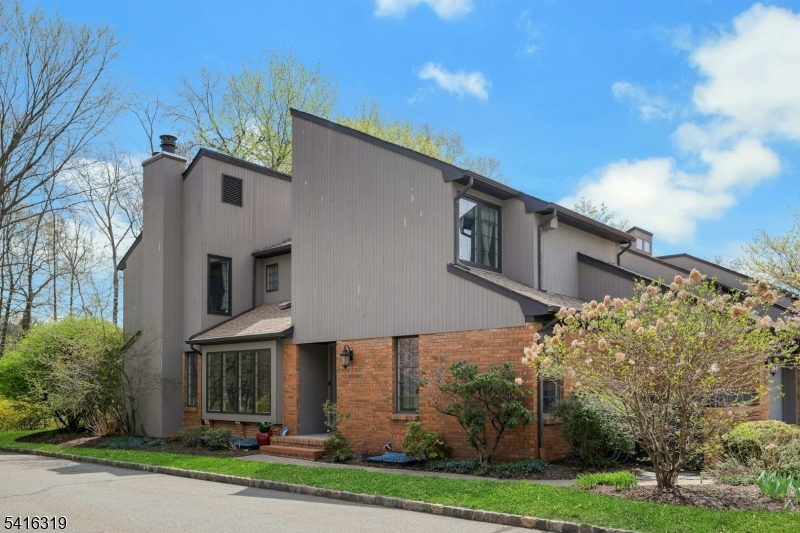 21 Shelley Pl