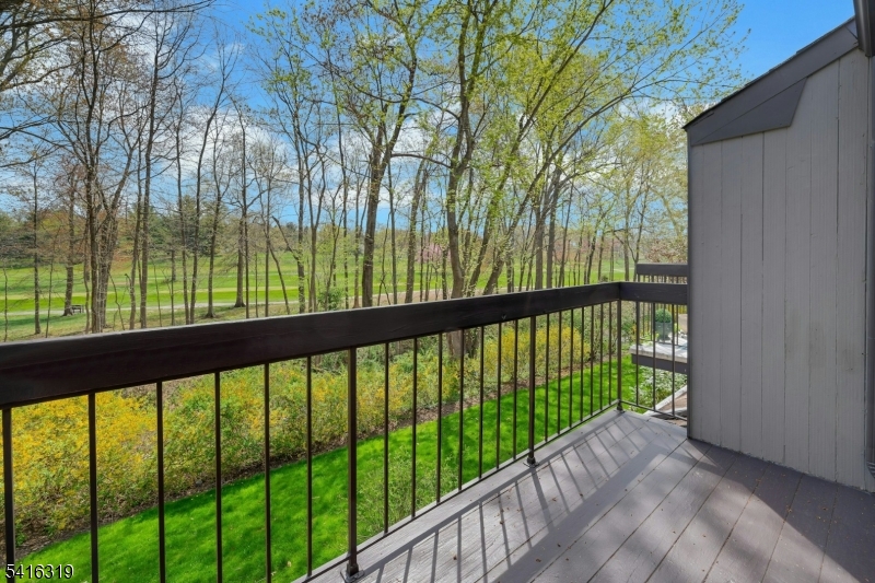 21 Shelley Pl