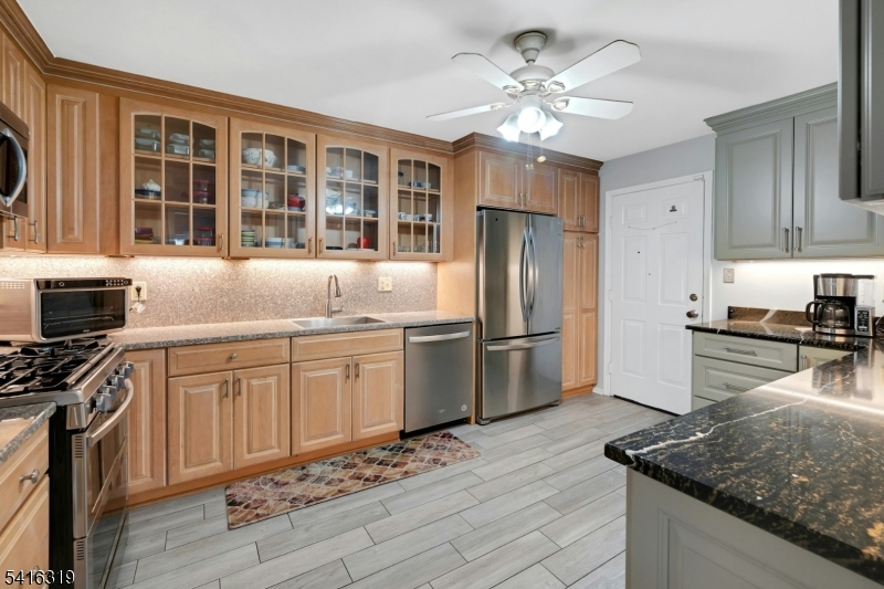 21 Shelley Pl
