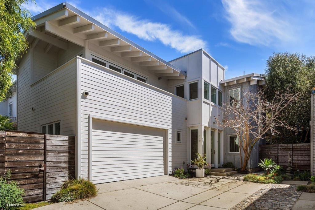 119 Mozart Ave