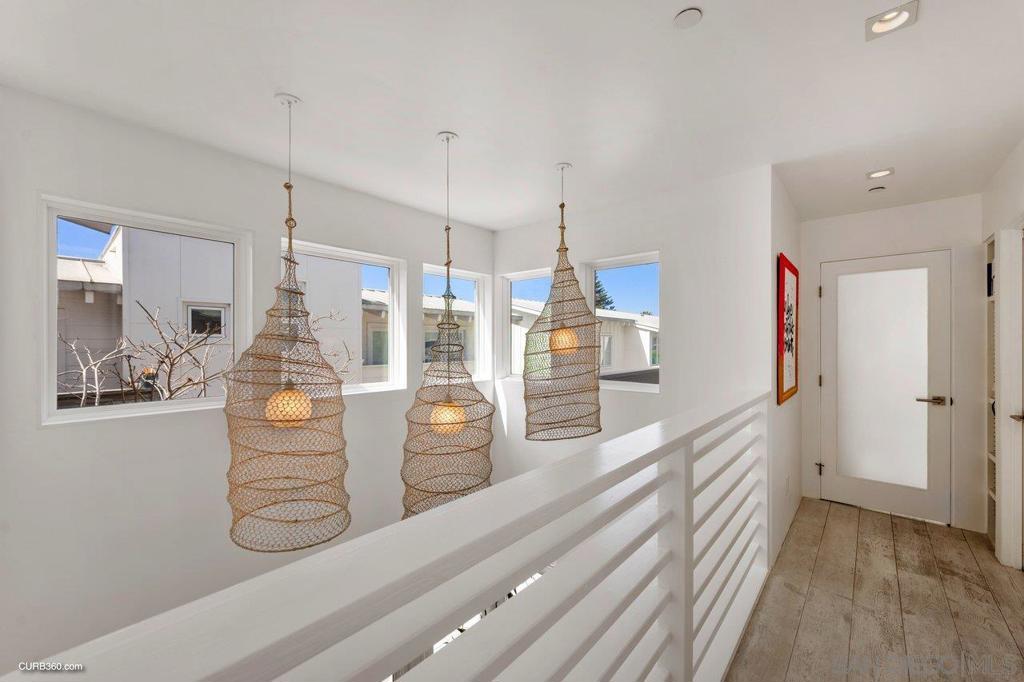 119 Mozart Ave