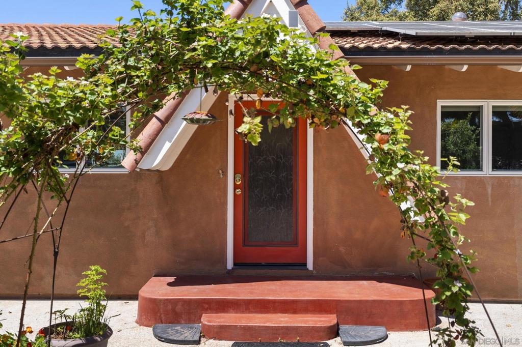 923 Sunset Drive