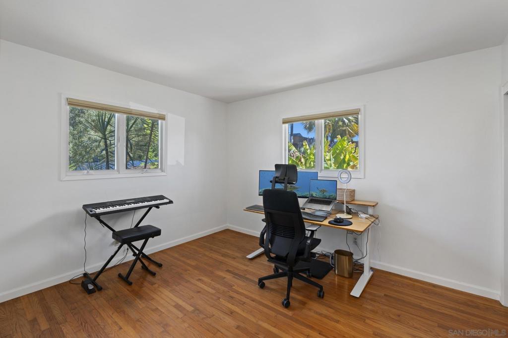923 Sunset Drive