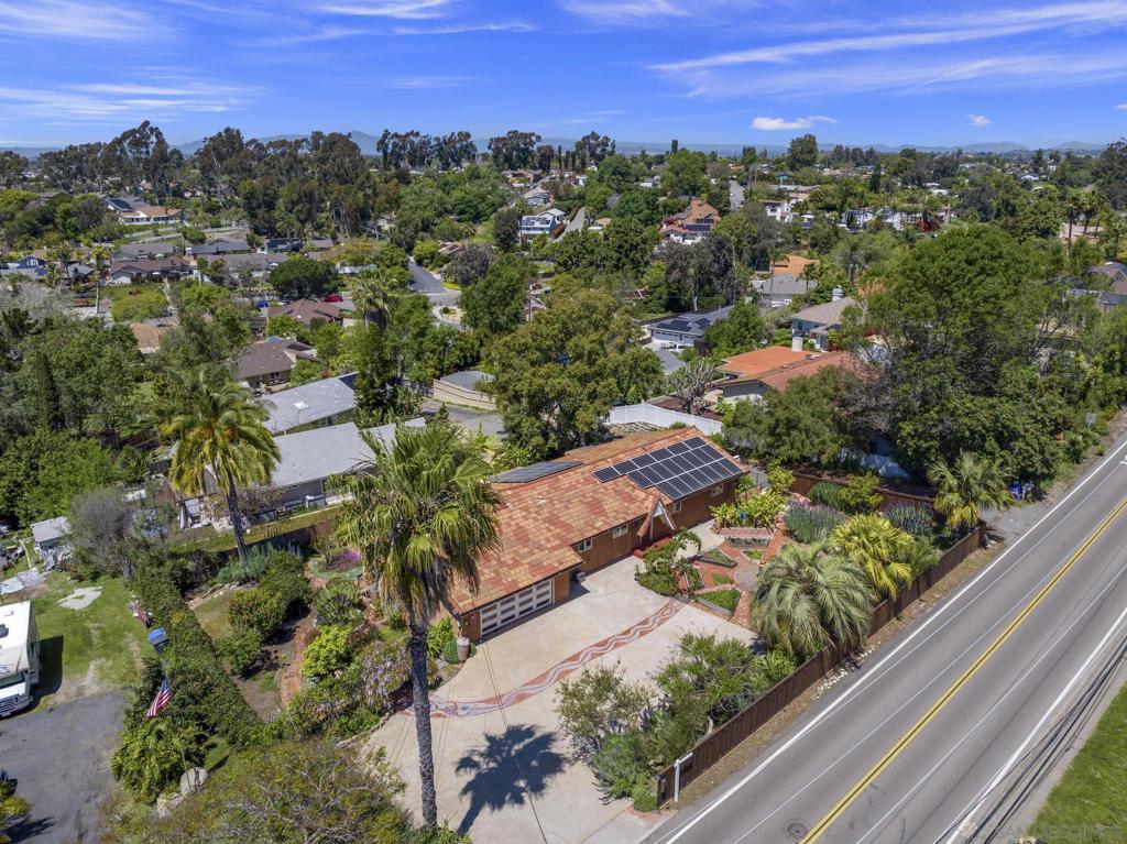 923 Sunset Drive