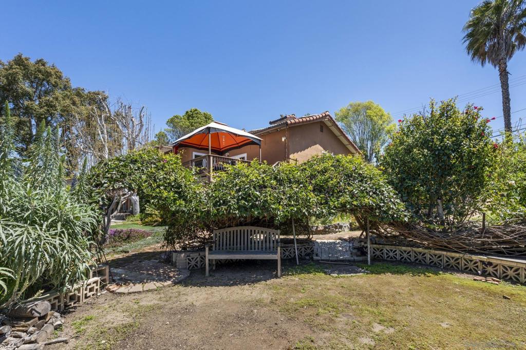 923 Sunset Drive