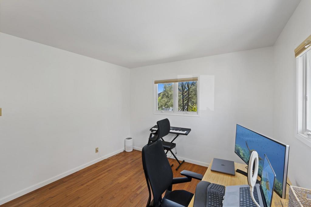 923 Sunset Drive