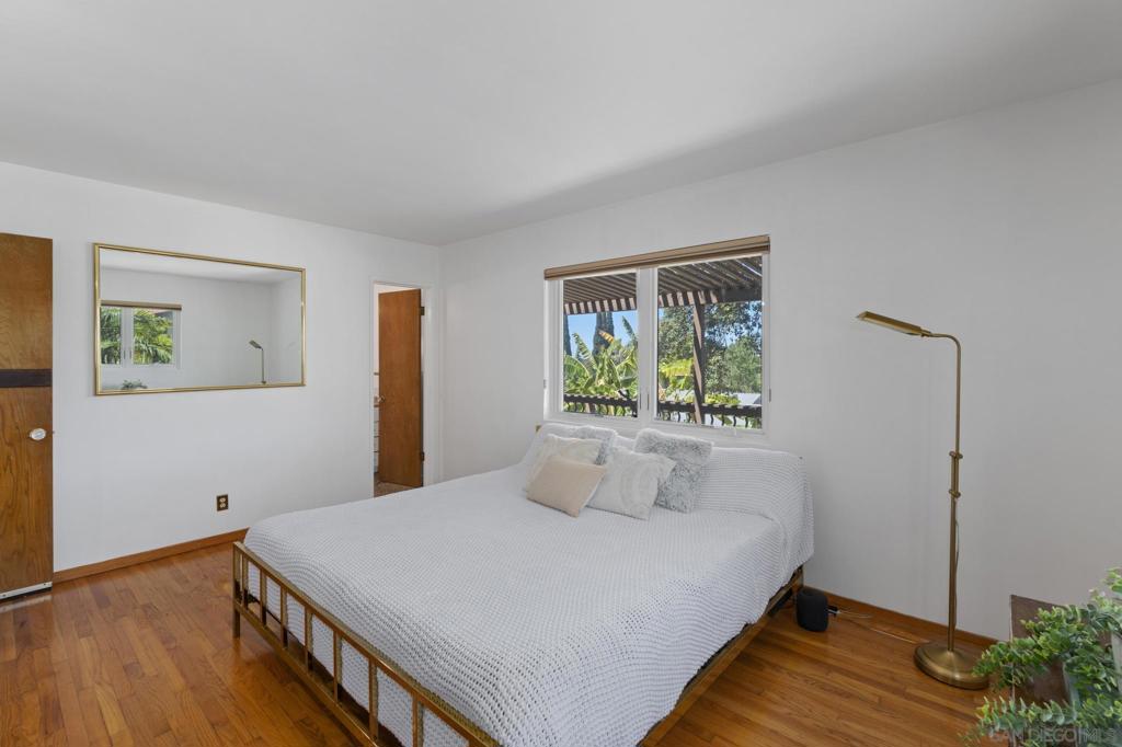 923 Sunset Drive
