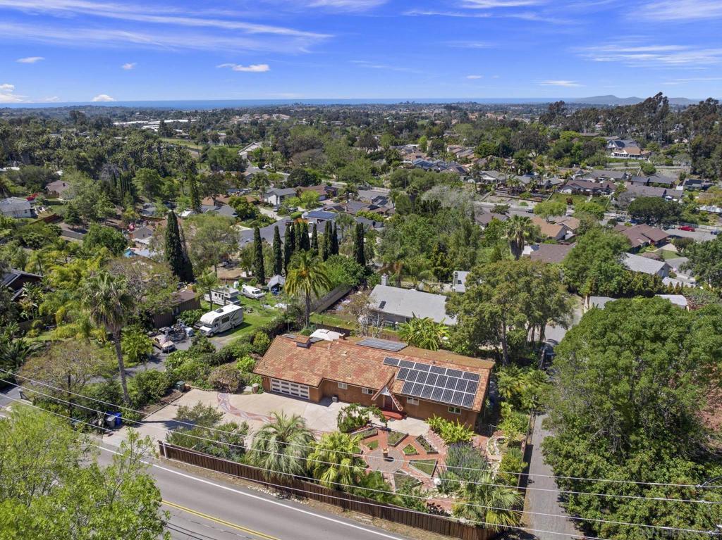 923 Sunset Drive