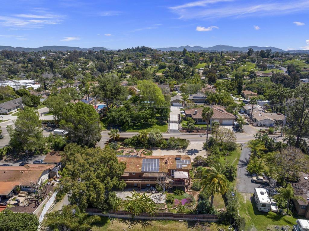 923 Sunset Drive