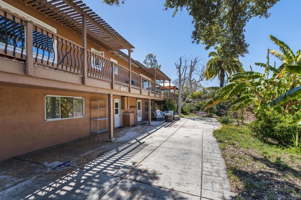 923 Sunset Drive