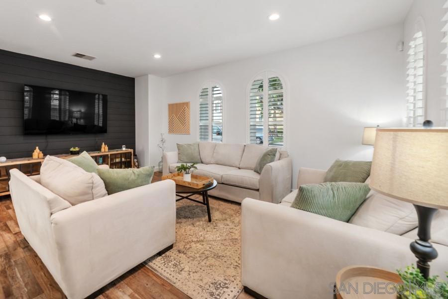 3605 Summit Trail Ct