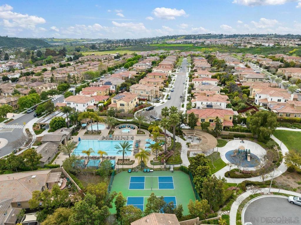 3605 Summit Trail Ct