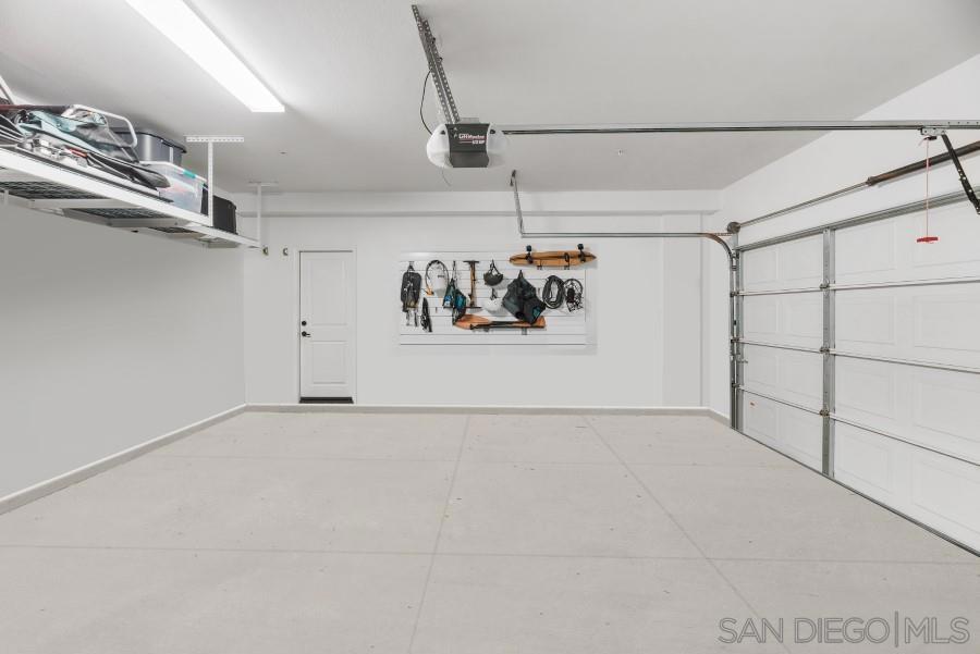 3605 Summit Trail Ct