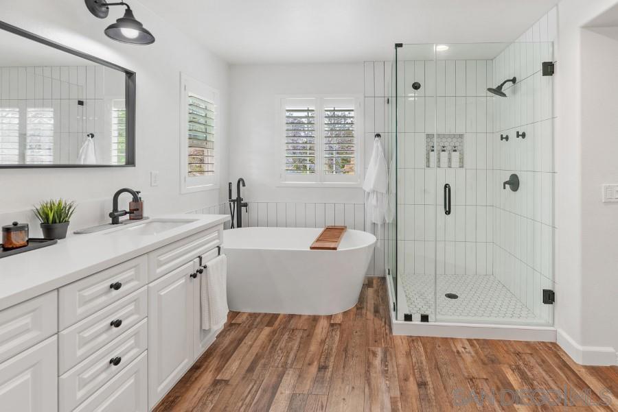 3605 Summit Trail Ct