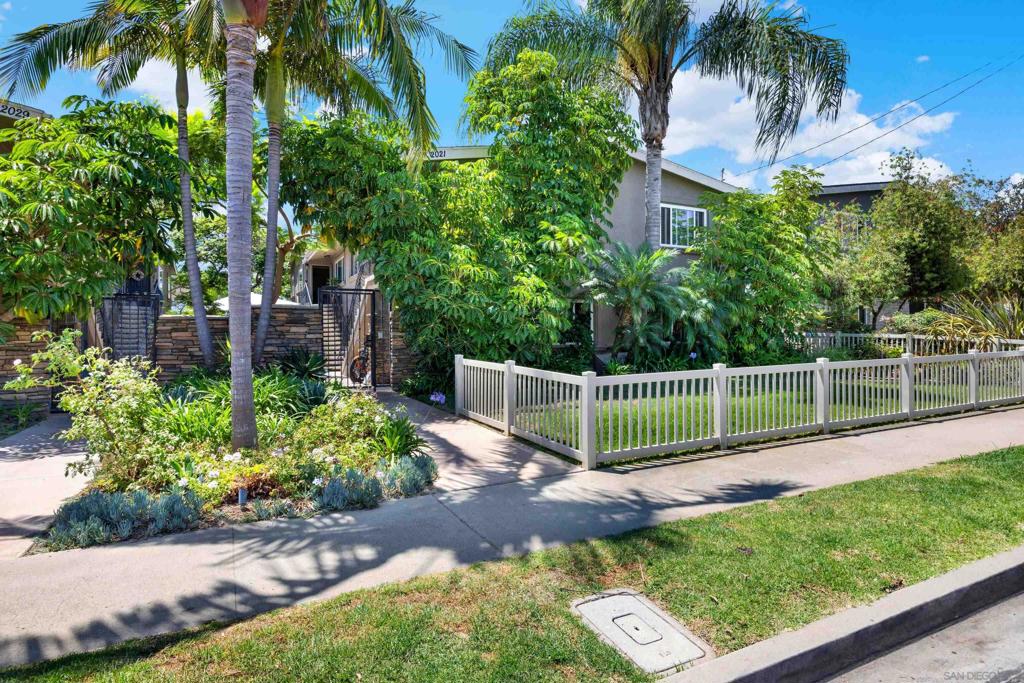 2021 1/2 Oliver Avenue