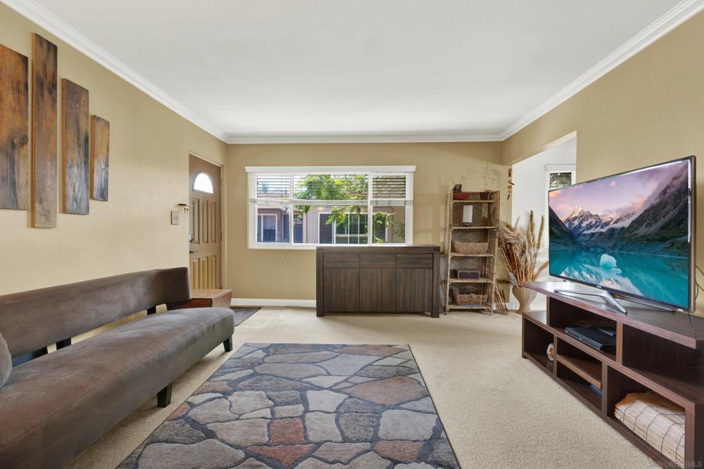 2021 1/2 Oliver Avenue