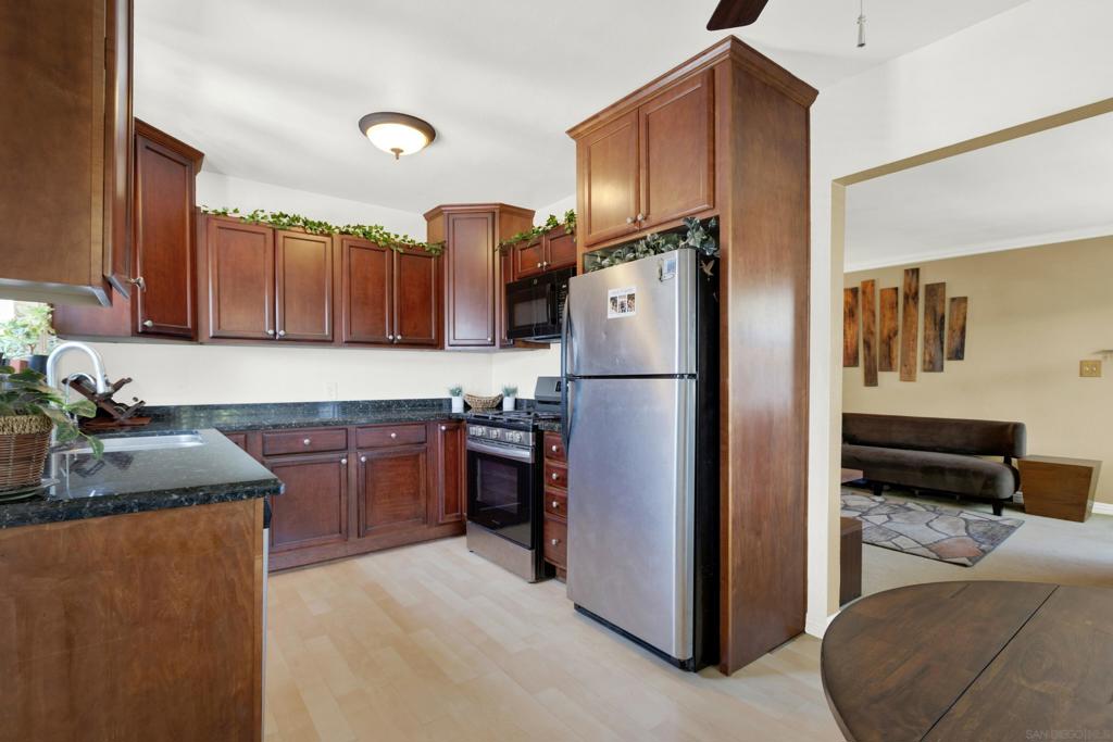 2021 1/2 Oliver Avenue