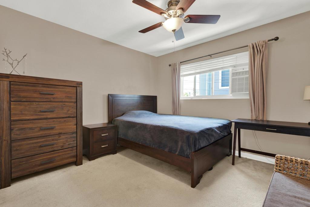 2021 1/2 Oliver Avenue